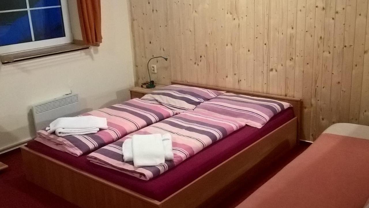 Studia Pod Lysou Apartment Rokytnice nad Jizerou Luaran gambar