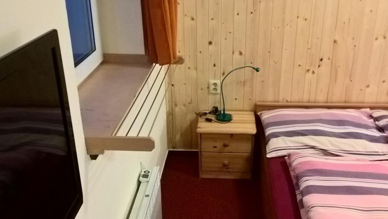Studia Pod Lysou Apartment Rokytnice nad Jizerou Luaran gambar